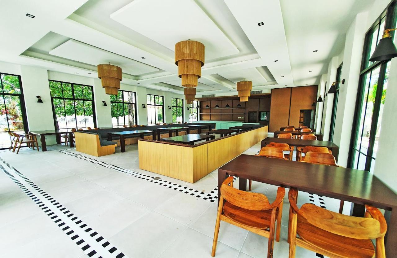Hotel Rnana Grand Phang Nga Exterior foto