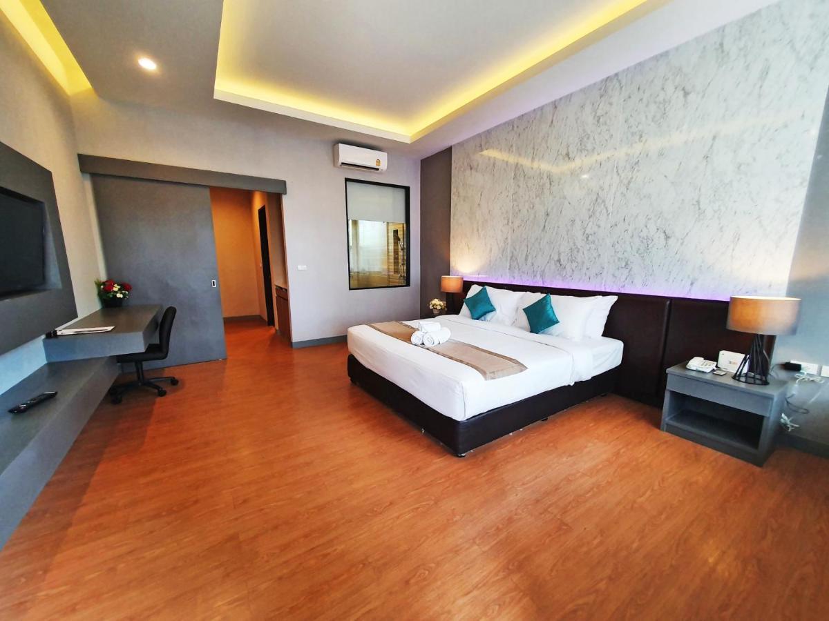 Hotel Rnana Grand Phang Nga Exterior foto